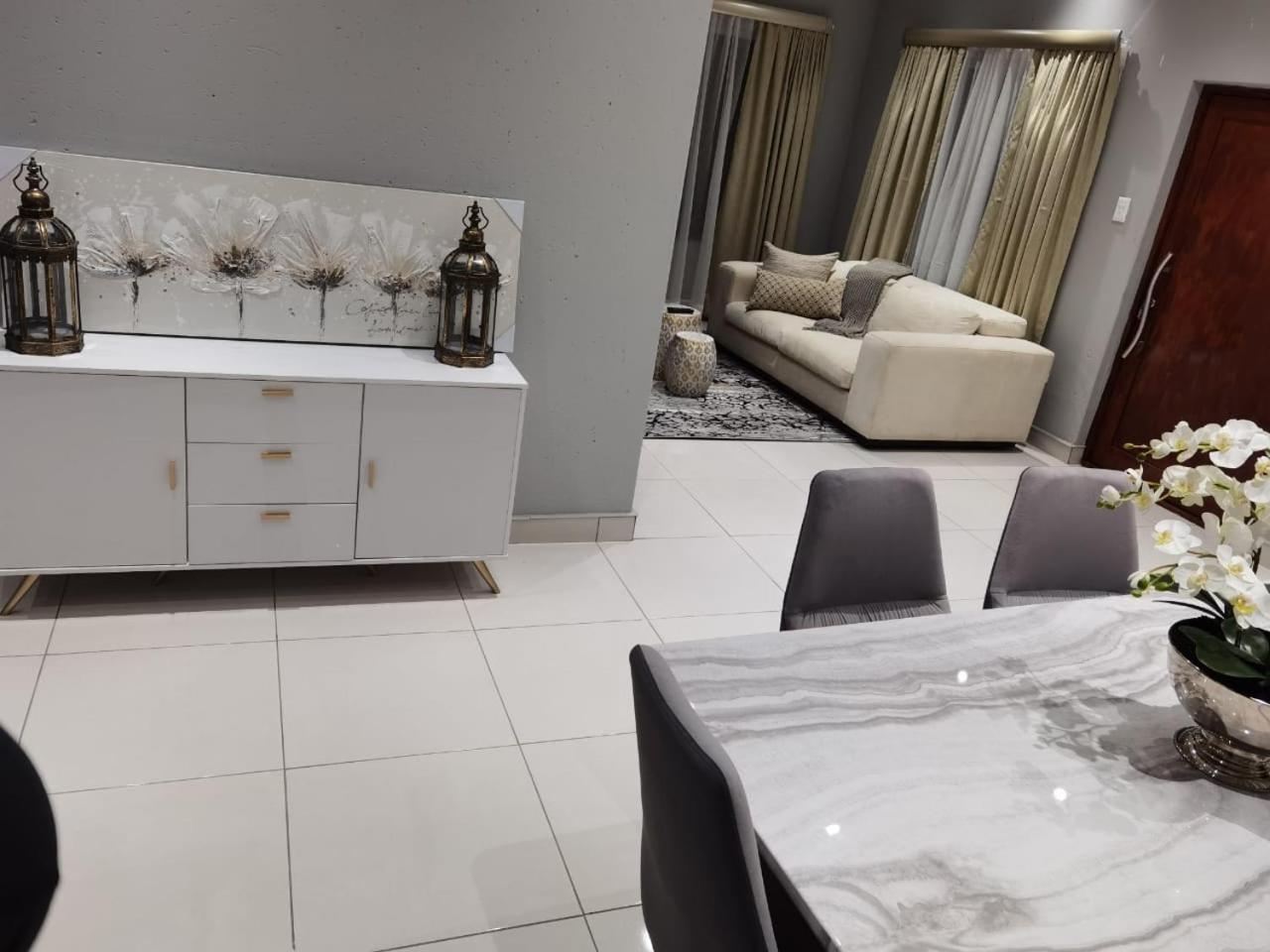 Kings View Exclusive Villas Pretoria-Noord Eksteriør billede